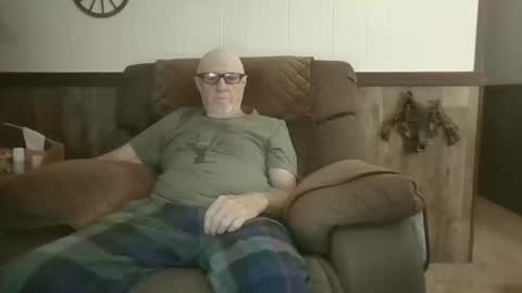 Snapshot of dave571960 chatting on 07.18.26 dave571960 online show from 07.18.26