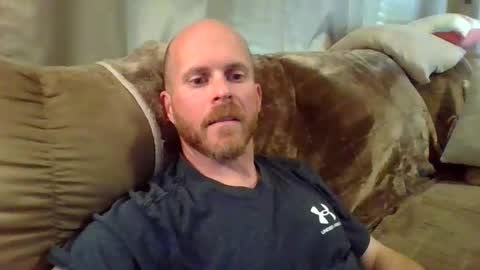 Snapshot of dave8404 chatting on 04.30.26 Dave online show from 04.30.26