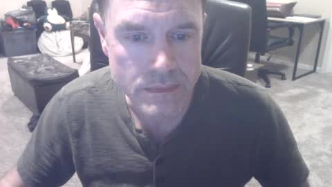 Snapshot of daved14u chatting on 09.29.25 daved14u online show from 09.29.25