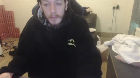 Snapshot of daver281197 chatting on 01.08.25 dave online show from 01.08.25