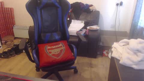 Snapshot of daver281197 chatting on 02.07.25 dave online show from 02.07.25