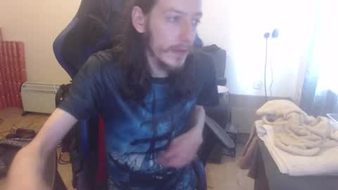 Snapshot of daver281197 chatting on 10.09.25 dave online show from 10.09.25