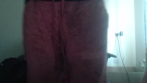 Snapshot of daver281197 chatting on 10.10.25 dave online show from 10.10.25