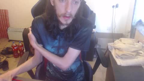 Snapshot of daver281197 chatting on 10.12.25 dave online show from 10.12.25