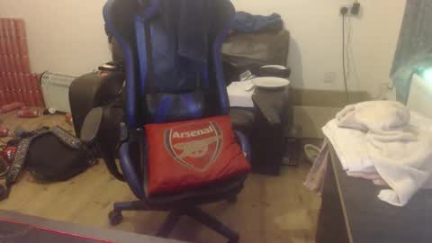 Snapshot of daver281197 chatting on 11.01.25 dave online show from 11.01.25