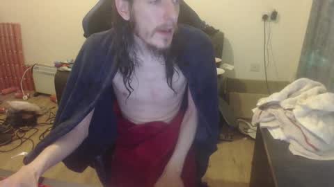 Snapshot of daver281197 chatting on 12.17.25 dave online show from 12.17.25