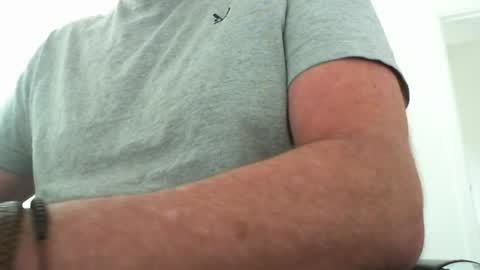 davesu12345 online show from 09.23.25