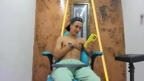 Snapshot of david_bigcock20 chatting on 02.15.26 david_bigcock20 online show from 02.15.26