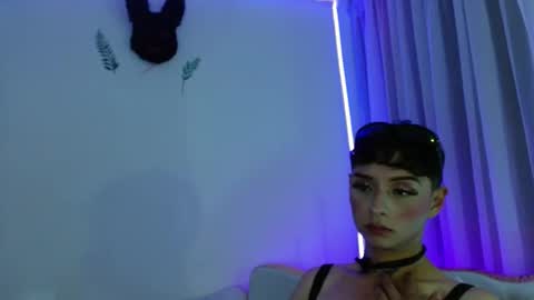 Snapshot of david_fox01 chatting on 09.25.25 David Fox online show from 09.25.25