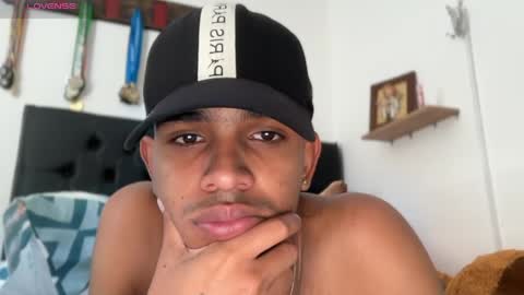 Snapshot of david_hot44 chatting on 04.08.26 david_hot44 online show from 04.08.26