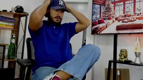 Hey im David that loves to explore and speak their fantasies. Very open talktative and nice. Feel free to chat with me online show from 12.16.24