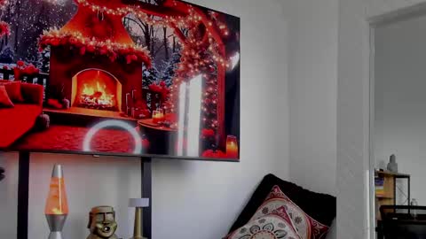 Hey im David that loves to explore and speak their fantasies. Very open talktative and nice. Feel free to chat with me online show from 12.26.24