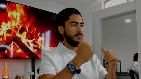 Hey im David that loves to explore and speak their fantasies. Very open talktative and nice. Feel free to chat with me online show from 12.28.24