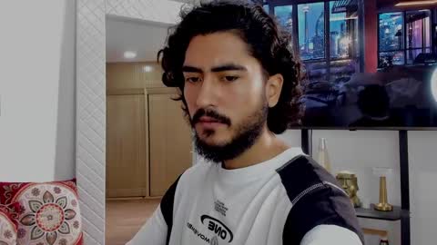 Hey im David that loves to explore and speak their fantasies. Very open talktative and nice. Feel free to chat with me online show from 03.07.25