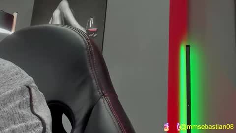 David Jons online show from 12.17.25