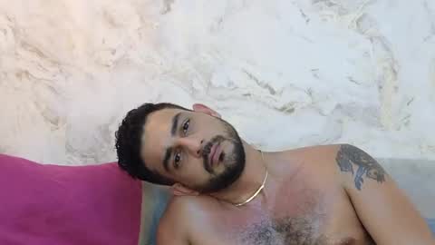 JF oliveira online show from 12.19.24