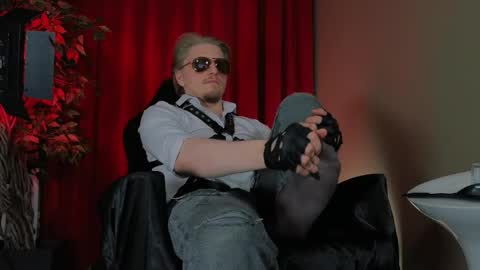 Vincente online show from 04.11.26