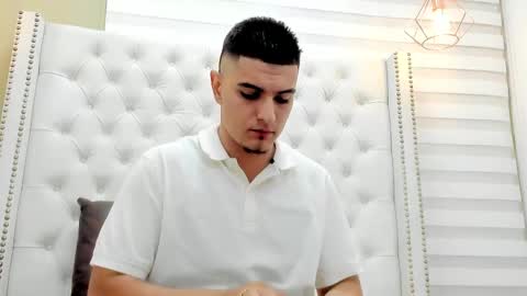 Snapshot of david_victoriaa chatting on 09.20.25 david_victoriaa online show from 09.20.25