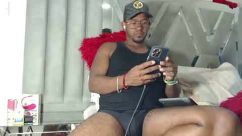 Snapshot of davidblackxl chatting on 06.21.26 BigBulge online show from 06.21.26