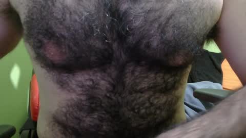 Snapshot of daviddelz chatting on 12.28.24 David online show from 12.28.24