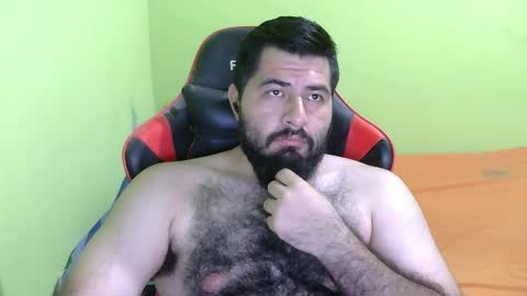 Snapshot of daviddelz chatting on 02.10.25 David online show from 02.10.25