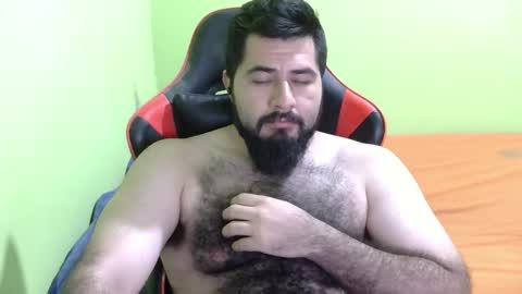 Snapshot of daviddelz chatting on 02.20.25 David online show from 02.20.25