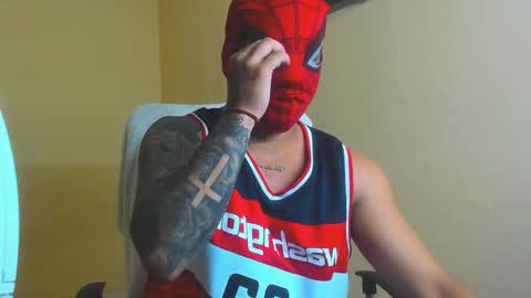 Snapshot of davidlenonn_ chatting on 11.01.25 Lennon online show from 11.01.25