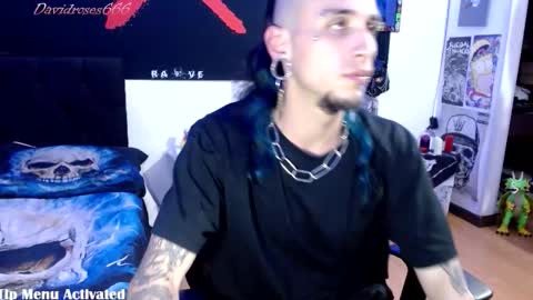   online show from 10.03.25