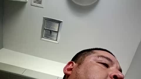 Snapshot of davidzhere222800 chatting on 10.18.25 davidzhere222800 online show from 10.18.25