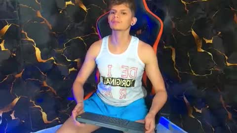 davilap toyboy online show from 01.17.26