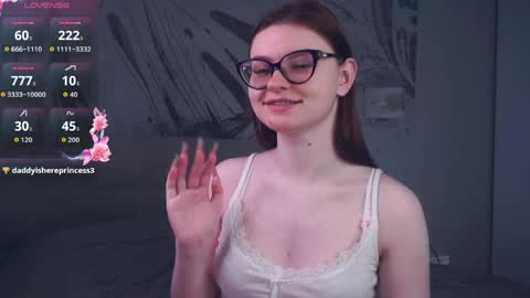 Snapshot of davinagreengo chatting on 05.29.26 Louise online show from 05.29.26