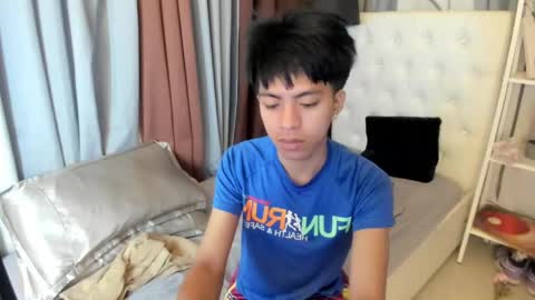 Snapshot of davincihugecock chatting on 05.31.26 daniel online show from 05.31.26