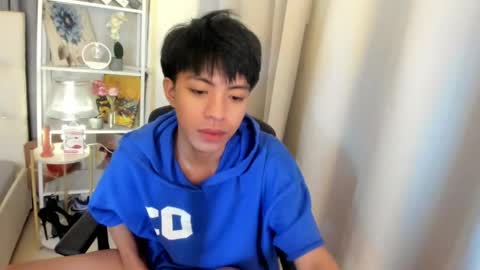 Snapshot of davincihugecock chatting on 06.06.26 daniel online show from 06.06.26