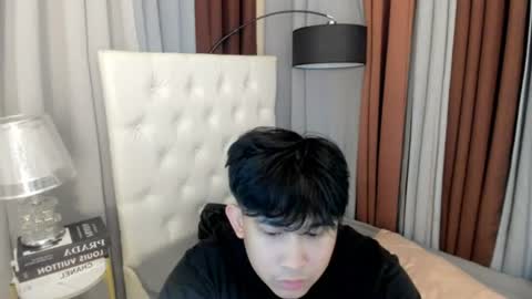 Snapshot of davincihugecock chatting on 07.04.26 daniel online show from 07.04.26