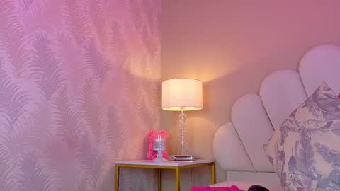 Valentina Gomez online show from 11.20.25