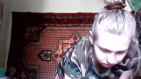 Mila online show from 09.23.25