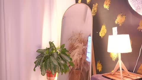 Day Wilkinht online show from 12.01.25