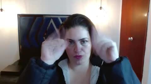 Snapshot of dayanhank chatting on 10.04.25 dayanhank online show from 10.04.25