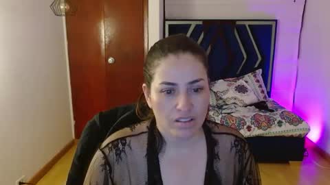 Snapshot of dayanhank chatting on 10.12.25 dayanhank online show from 10.12.25