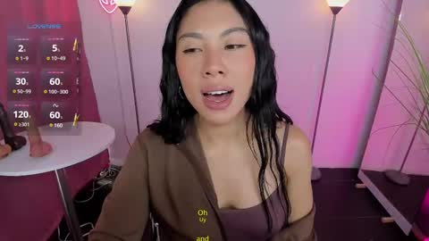 I am Dayanna  tecca online show from 02.21.25