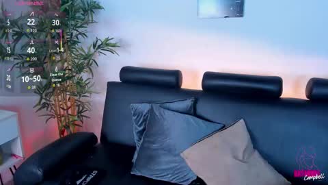 Dayanne online show from 11.18.25