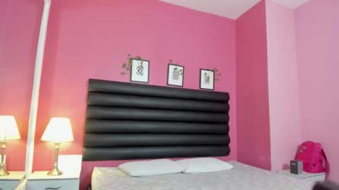 Snapshot of dayhan_santos chatting on 10.10.25 dayhan_santos online show from 10.10.25