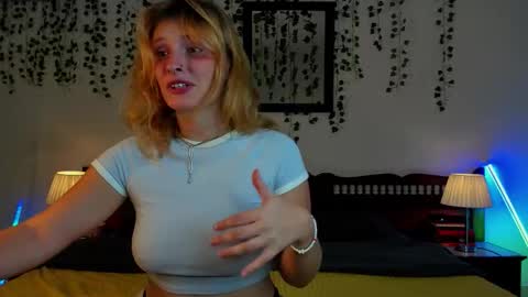 dayna_sunset online show from 09.17.25