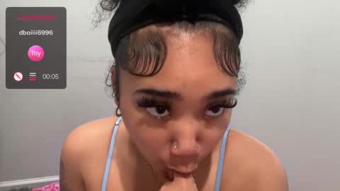 dayqueen1 online show from 09.23.25