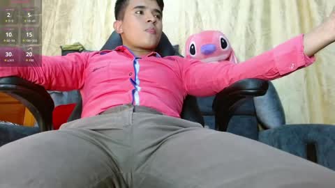 Snapshot of dayro_dduran chatting on 05.03.26 dayro_dduran online show from 05.03.26