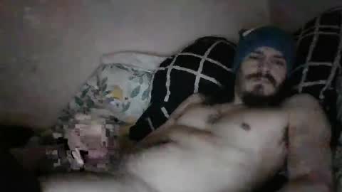 Snapshot of dcredhood chatting on 10.08.25 dcredhood online show from 10.08.25