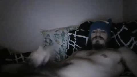 Snapshot of dcredhood chatting on 10.16.25 dcredhood online show from 10.16.25