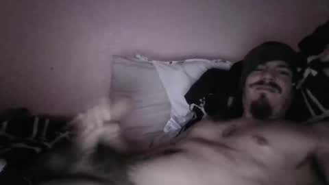 Snapshot of dcredhood chatting on 11.08.25 dcredhood online show from 11.08.25