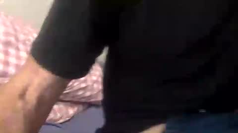 deanofflove221000 online show from 09.25.25