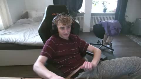 Dean online show from 12.03.25